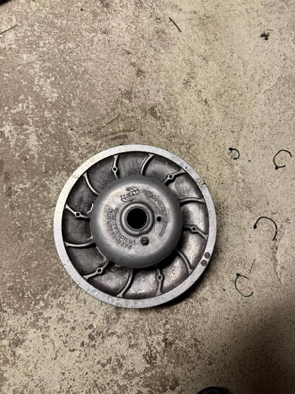 Ski-doo Rev secondary clutch